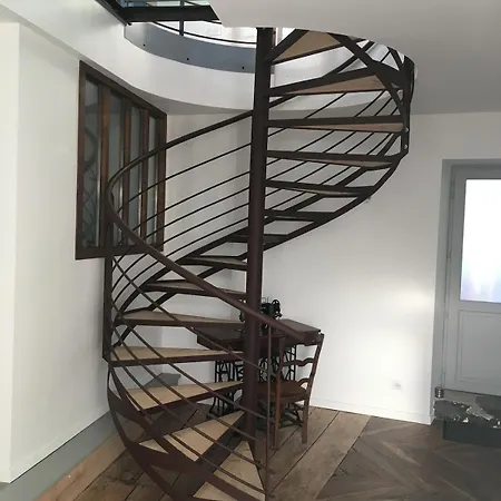 Prázdninový dům A Louer Maison De Maitre En Bordure De Riviere Faycelles