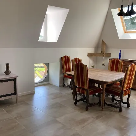 Prázdninový dům A Louer Maison De Maitre En Bordure De Riviere Faycelles