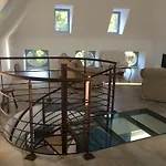 à Louer Maison De Maître En Bordure De Rivière