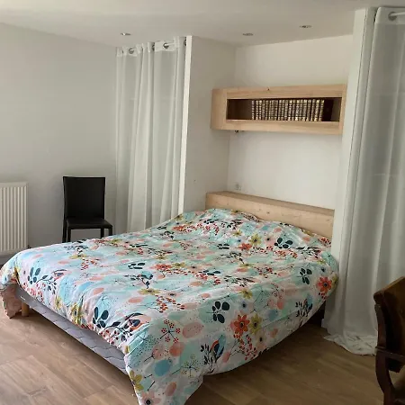 A Louer Maison De Maitre En Bordure De Riviere * Faycelles