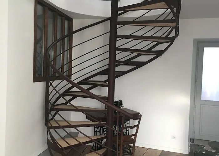 펜션 A Louer Maison De Maitre En Bordure De Riviere Faycelles